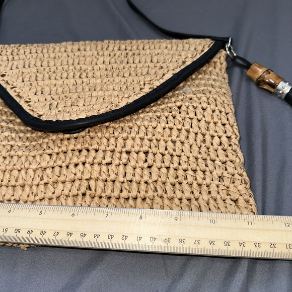 Women's Paper Straw Natural Crossbody Purse Bag Black Faux Leather Trim - Picture 3 of 10